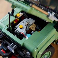 LEGO Classic Land Rover Defender 90 – Set 10317 – Buy Online UK