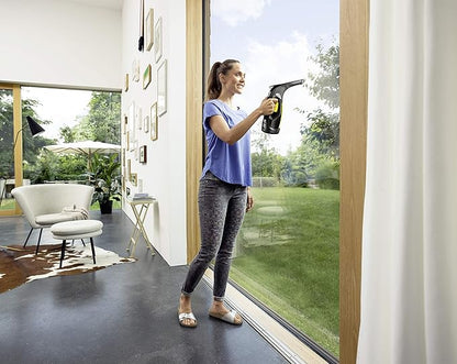 Kärcher WV 2 Premium Black Edition – Cordless Window Vacuum Cleaner Kit (35 min Battery, 2 Nozzles, Spray Bottle & Cleaner)