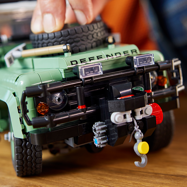 LEGO Classic Land Rover Defender 90 – Set 10317 – Buy Online UK